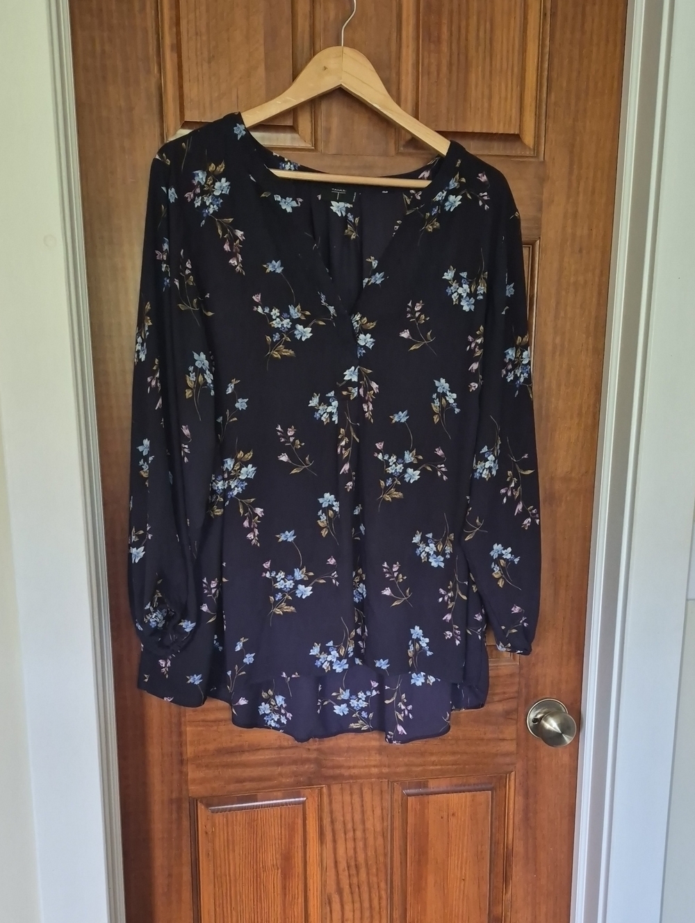 Tahari Black Floral Long-Sleeve Blouse with Blue Flowers